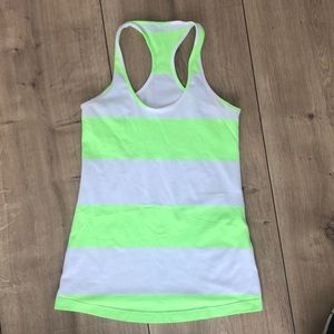 Lululemon tank